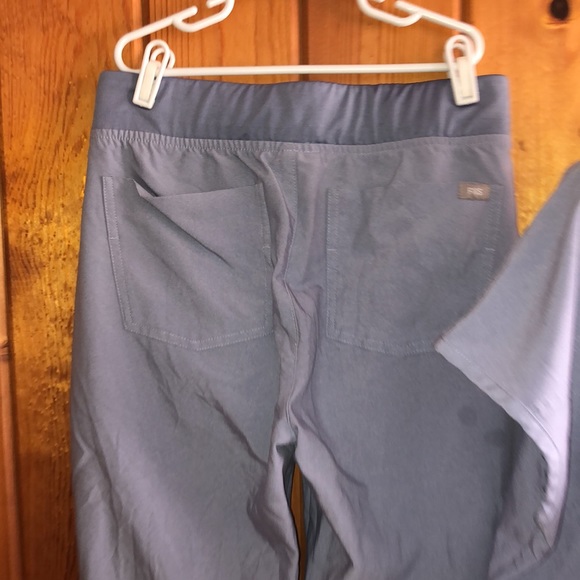 Figs Vapor Blue Space Dye Rafaela Top and bottom nurse scrubs soft medical field - Picture 9 of 13